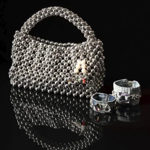 Gümüş Boncuk Detaylı El Yapımı Çanta